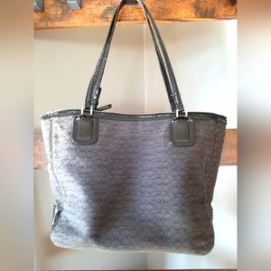 Coach Signature Tote Smoke Grey & Black